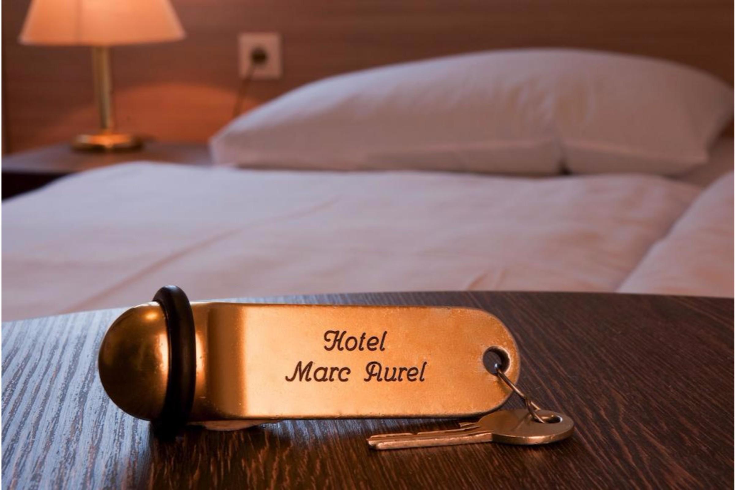 Hotel Marc Aurel Petronell Exteriör bild