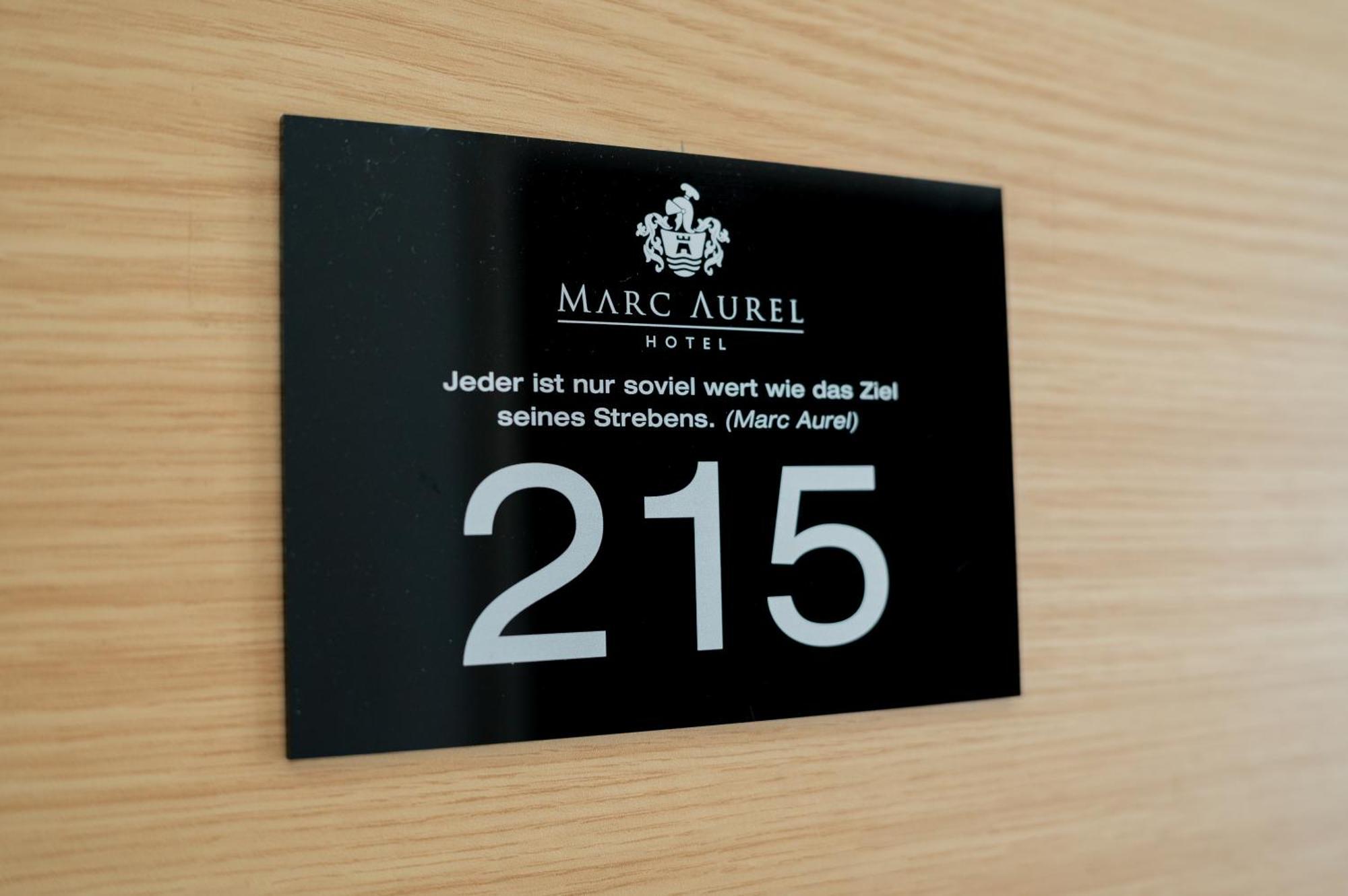 Hotel Marc Aurel Petronell Exteriör bild