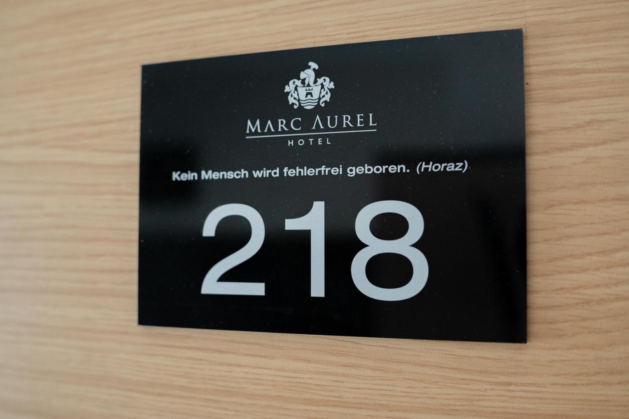 Hotel Marc Aurel Petronell Exteriör bild